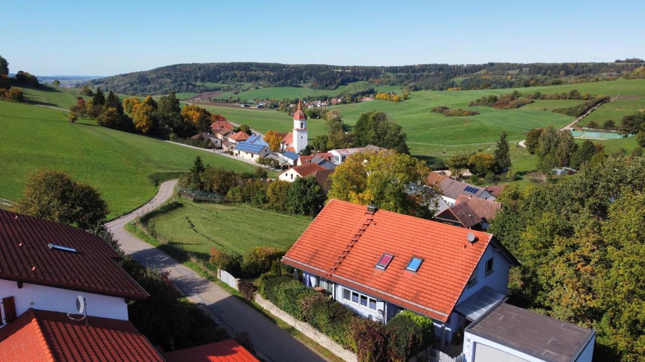 Ferienwohnungen Am Jura Weißenburg in Bayern المظهر الخارجي الصورة